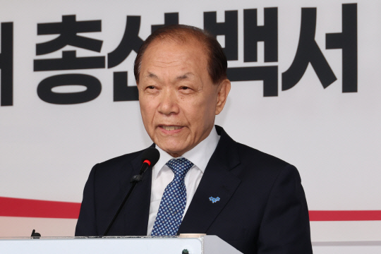  뺯 á 缱 